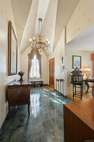 480 S Wood Road, Rockville Centre, NY 11570