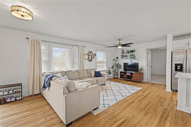 3826 E Ridge Dr, Nashville, TN 37211