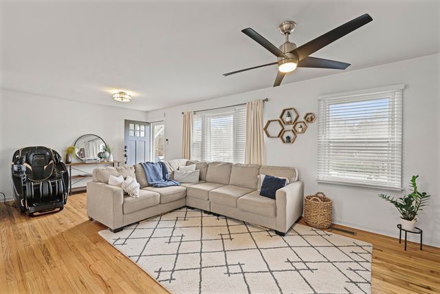 3826 E Ridge Dr, Nashville, TN 37211