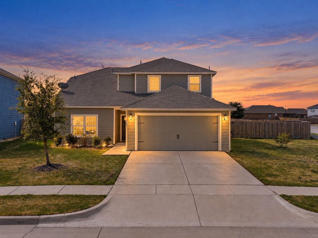 122 Austin Avenue, Venus, TX 76084