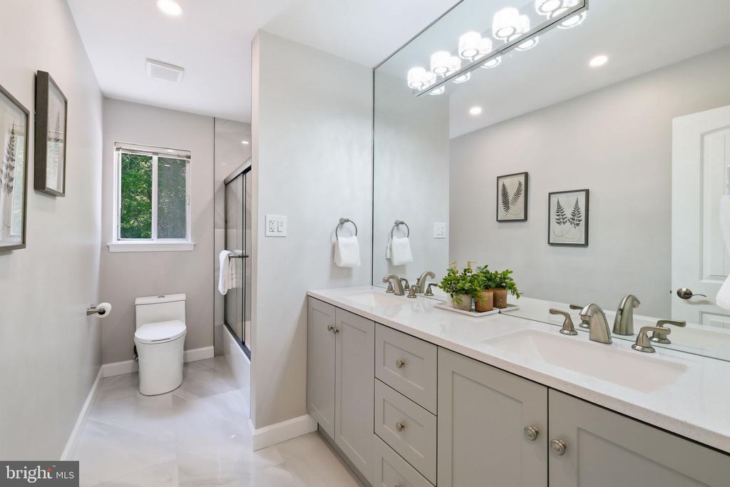 Image 29 of property listing at 10240 COLEBROOK AVE, Potomac, MD 20854