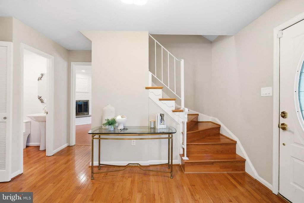 Image 3 of property listing at 10240 COLEBROOK AVE, Potomac, MD 20854