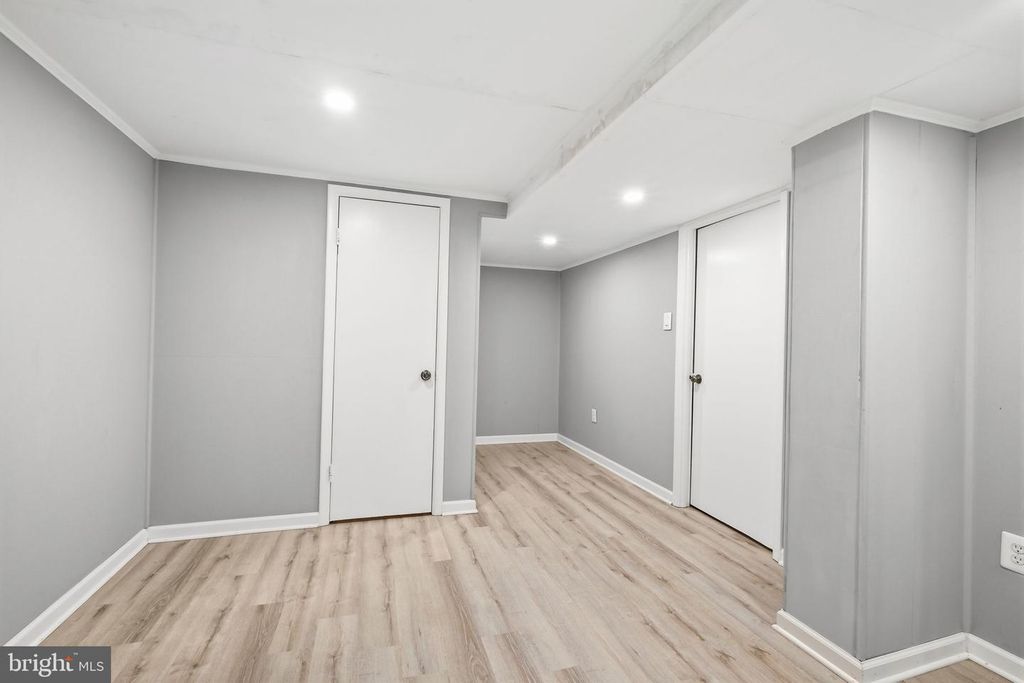Image 33 of property listing at 10240 COLEBROOK AVE, Potomac, MD 20854