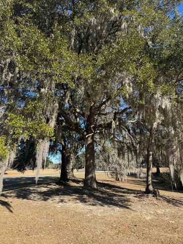 437 Rosebank Rd., Georgetown, SC 29440