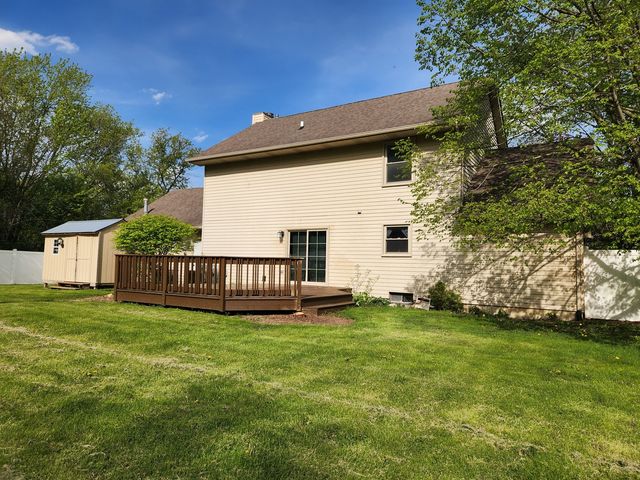 646 Meadow Lane, Winthrop Harbor, IL 60096
