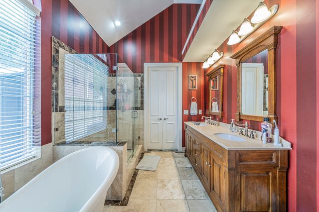 804 Canongate Drive, Flower Mound, TX 75022