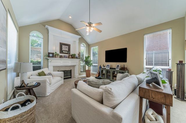 804 Canongate Drive, Flower Mound, TX 75022