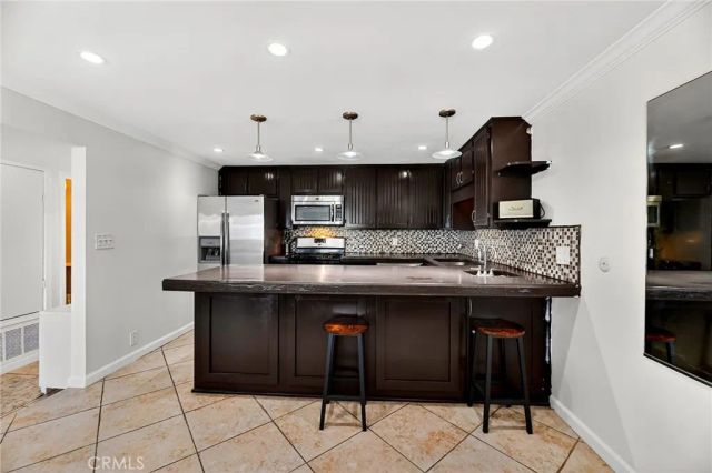 2501 S El Camino Real 204, San Clemente, CA 92672
