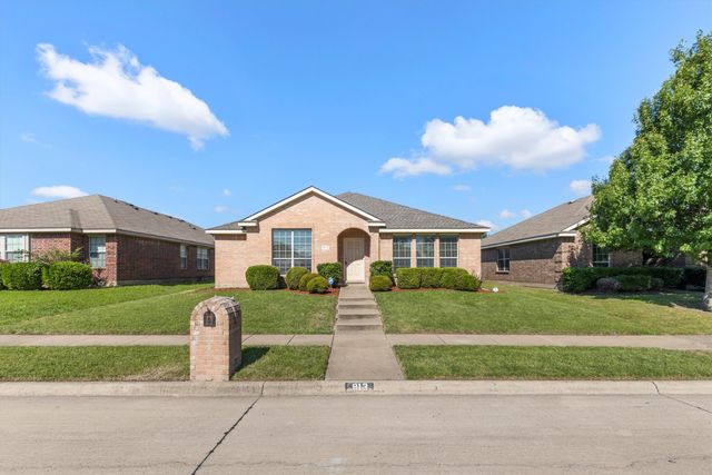 813 Canyon Place, Desoto, TX 75115