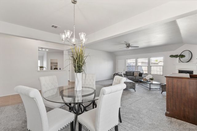 813 Canyon Place, Desoto, TX 75115