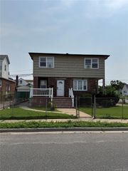 126 Sussex Road, Elmont, NY 11003