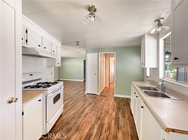 31130 S General Kearny Road 136, Temecula, CA 92591