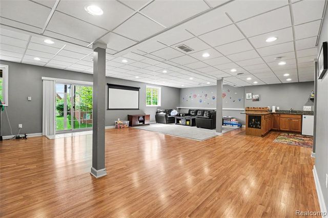 49847 Parkside Drive, Northville, MI 48168