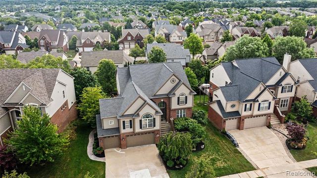 49847 Parkside Drive, Northville, MI 48168