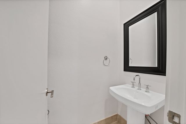 2420 Hugo Street 3, Dallas, TX 75204