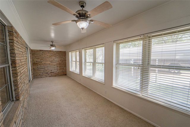 1405 W Wheeler Street, Breckenridge, TX 76424