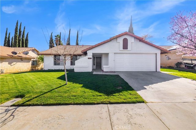 4654 Paseo Hermoso, Palmdale, CA 93551