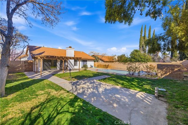 4654 Paseo Hermoso, Palmdale, CA 93551