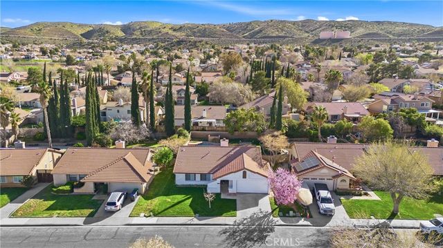 4654 Paseo Hermoso, Palmdale, CA 93551