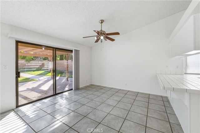 4654 Paseo Hermoso, Palmdale, CA 93551
