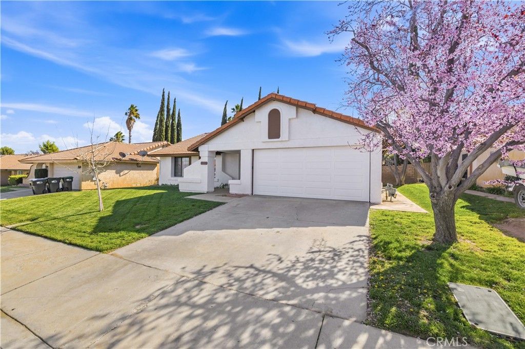 4654 Paseo Hermoso, Palmdale, CA 93551