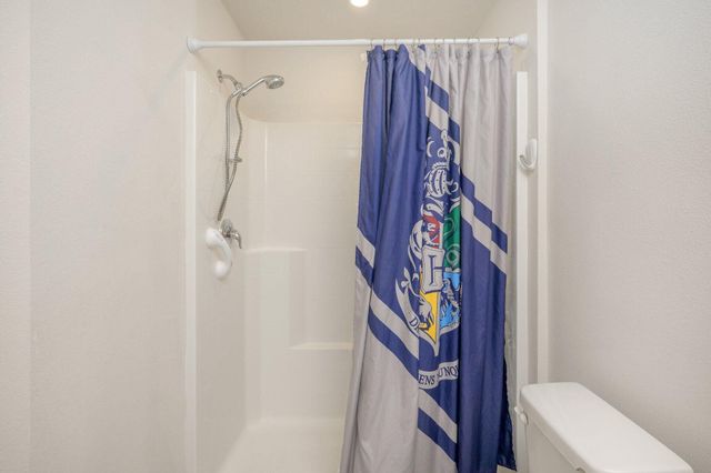 42 E Lockwood Way, Defuniak Springs, FL 32435