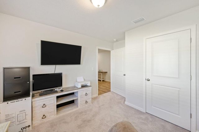 42 E Lockwood Way, Defuniak Springs, FL 32435