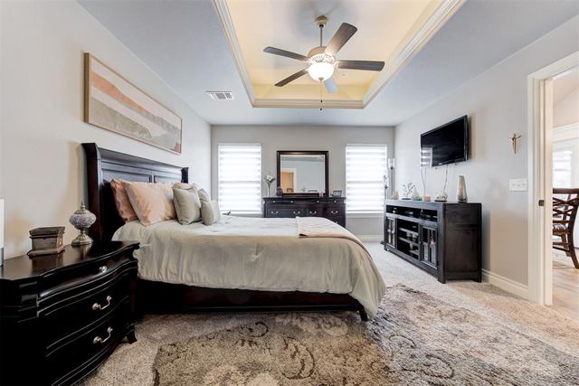 3132 Hunter Crest Drive, Edmond, OK 73034