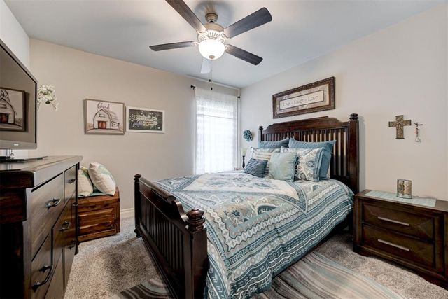 3132 Hunter Crest Drive, Edmond, OK 73034