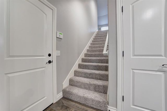 3132 Hunter Crest Drive, Edmond, OK 73034