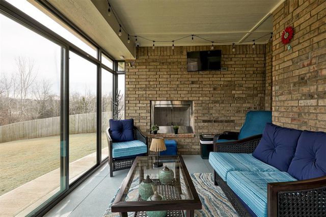 3132 Hunter Crest Drive, Edmond, OK 73034