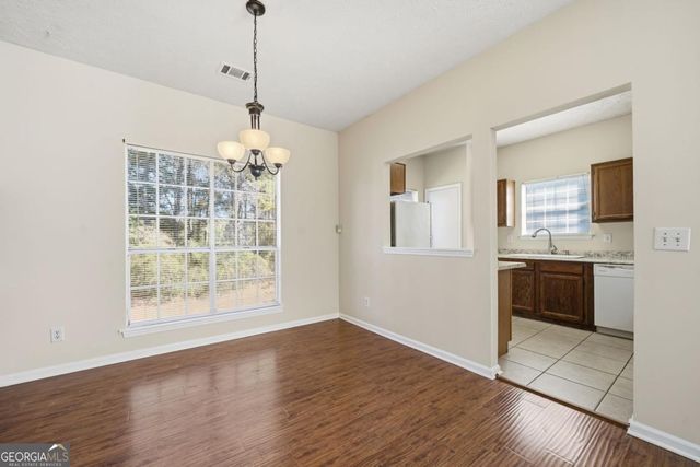 672 Stonebridge Loop, Lithonia, GA 30058