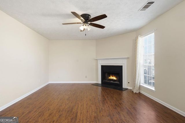 672 Stonebridge Loop, Lithonia, GA 30058