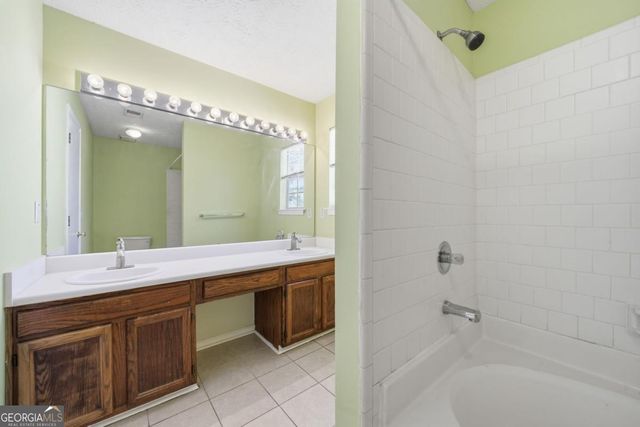 672 Stonebridge Loop, Lithonia, GA 30058