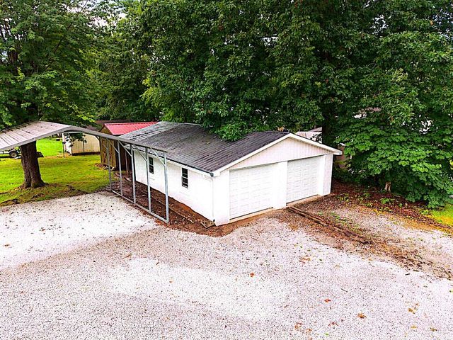 317 Moss Dr, Mcminnville, TN 37110