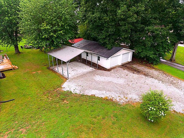 317 Moss Dr, Mcminnville, TN 37110