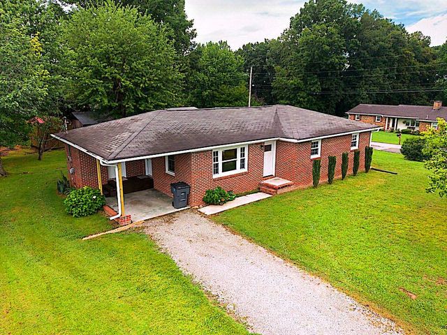 317 Moss Dr, Mcminnville, TN 37110