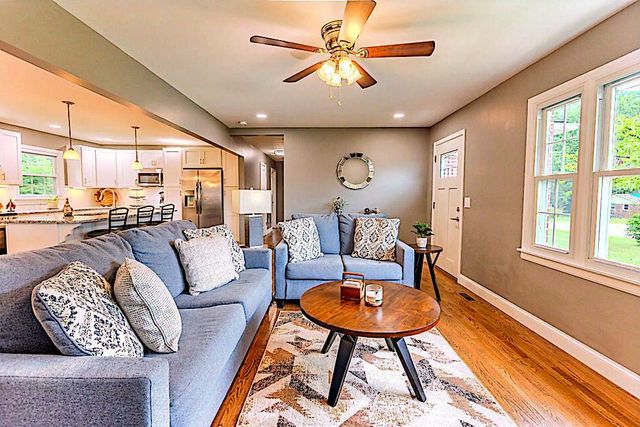 317 Moss Dr, Mcminnville, TN 37110