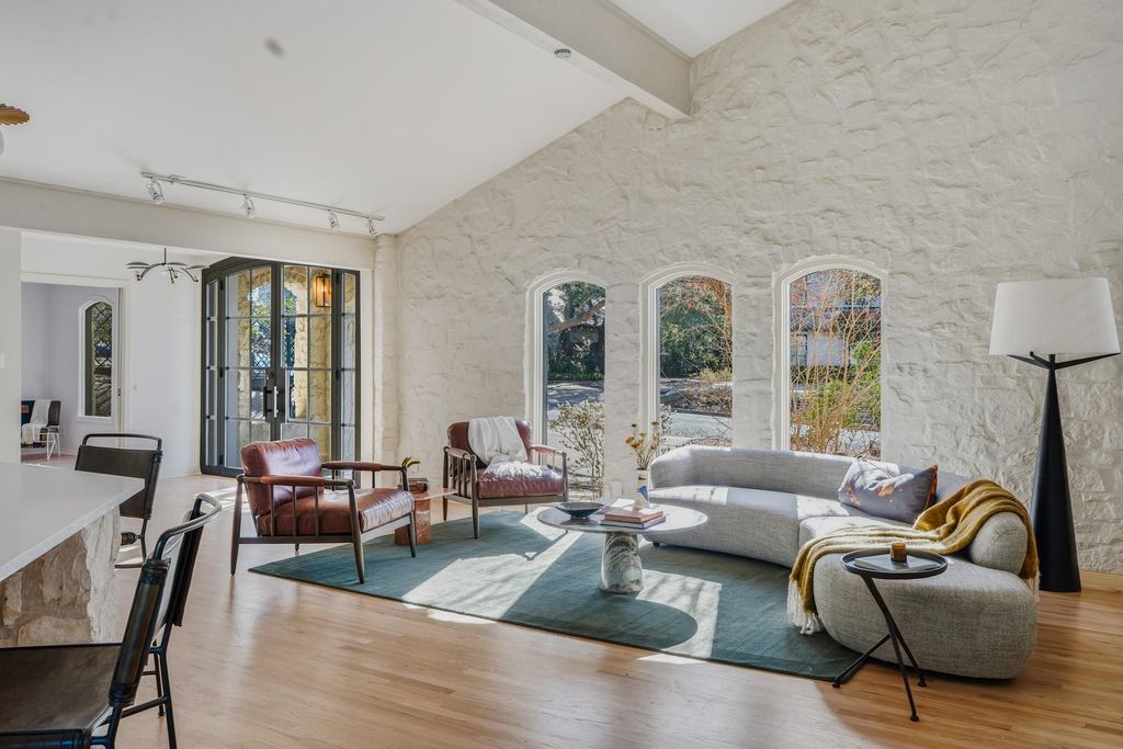 2609 Maria Anna RD, Austin, TX 78703