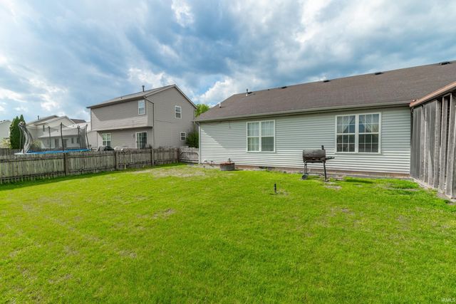 3208 Sand Wood Drive, South Bend, IN 46628