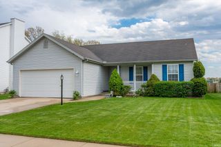 3208 Sand Wood Drive, South Bend, IN 46628