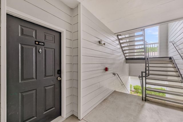 1300 Park West Boulevard 406, Mount Pleasant, SC 29466