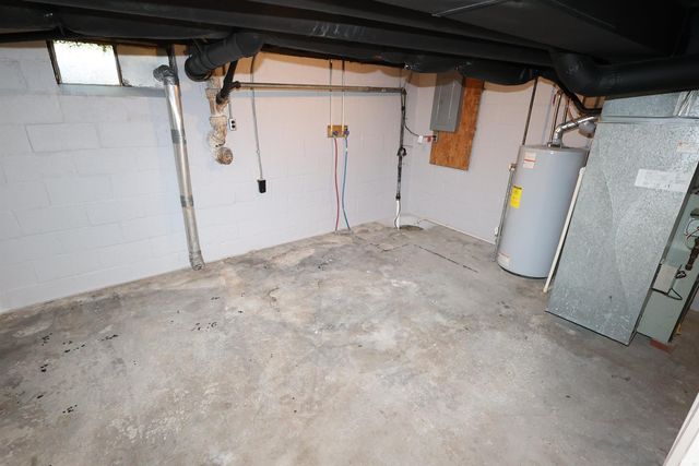 1120 Sanders Avenue, Goshen, IN 46528