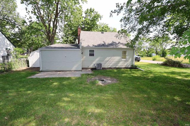 1120 Sanders Avenue, Goshen, IN 46528