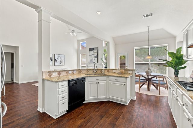 3316 Stone Glen Drive, Plano, TX 75074