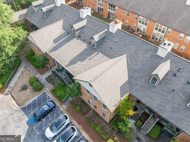 705 Beaufort Circle, Duluth, GA 30096