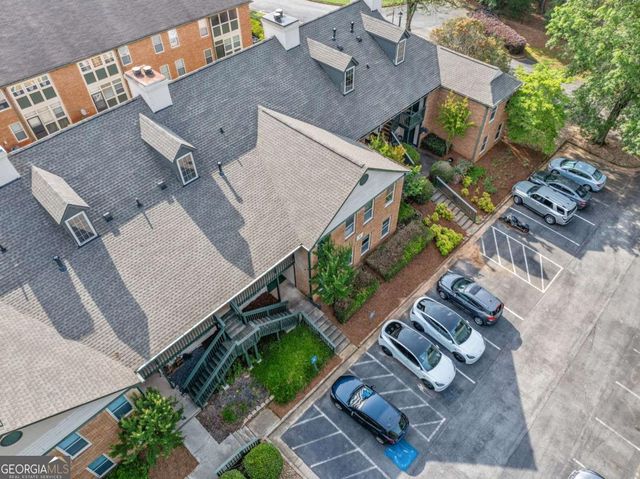 705 Beaufort Circle, Duluth, GA 30096