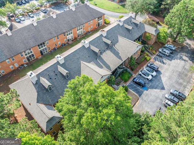 705 Beaufort Circle, Duluth, GA 30096