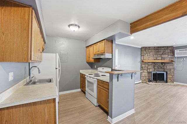 10150 E Virginia Avenue 6-104, Denver, CO 80247
