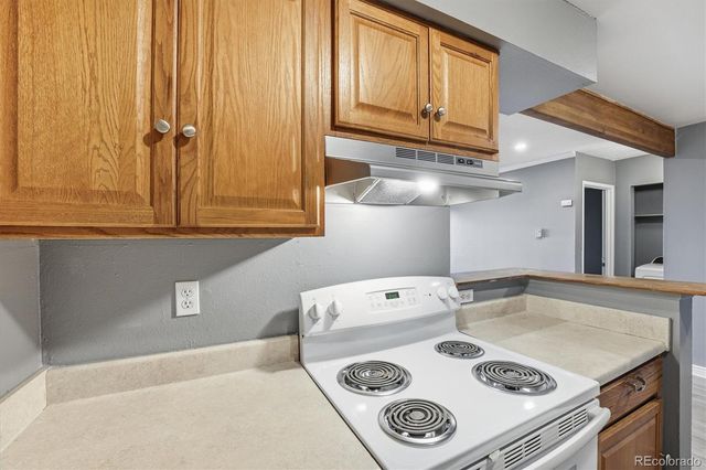 10150 E Virginia Avenue 6-104, Denver, CO 80247